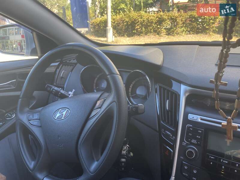 Седан Hyundai Sonata 2011 в Тернополе