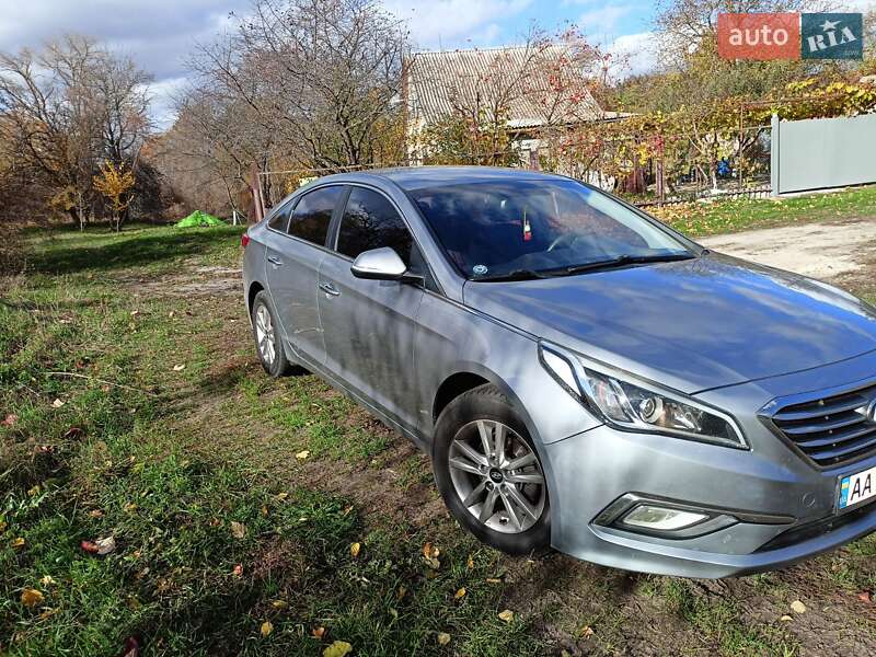 Седан Hyundai Sonata 2015 в Киеве