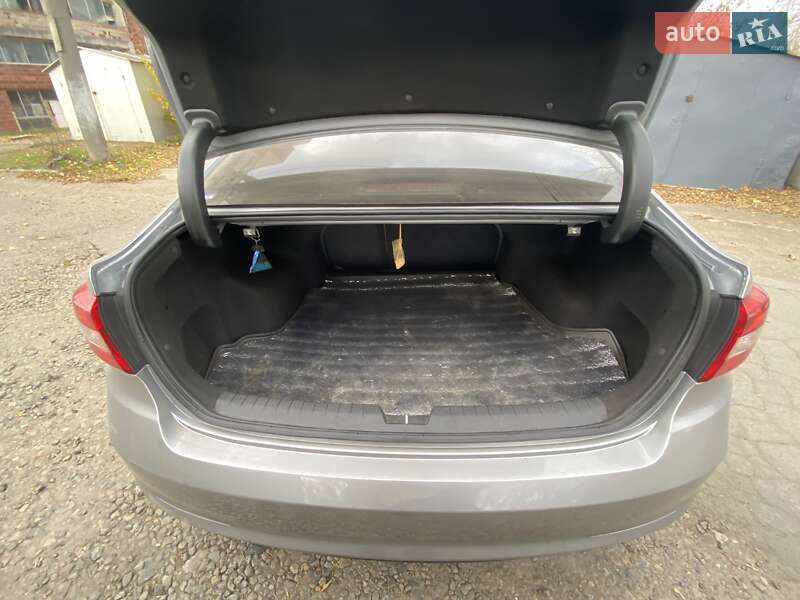 Седан Hyundai Sonata 2017 в Черкасах