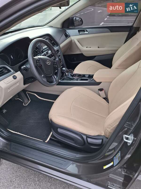 Седан Hyundai Sonata 2016 в Києві