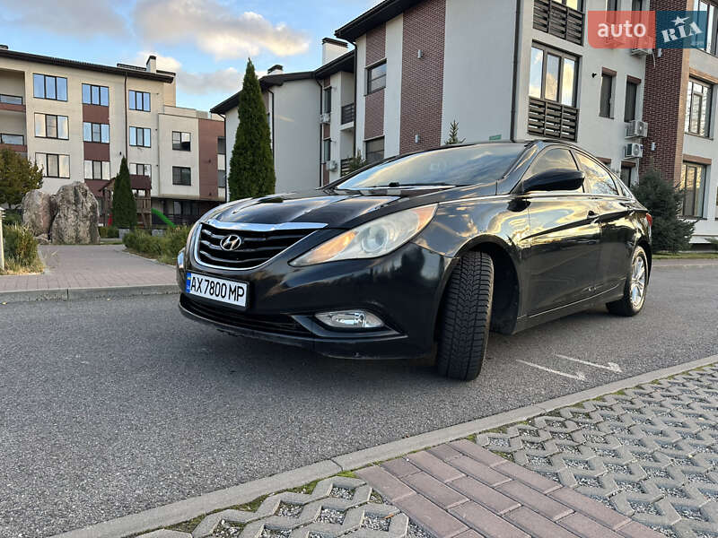 Hyundai Sonata 2013