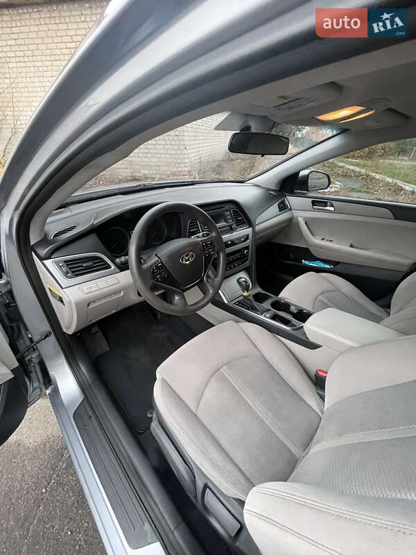 Седан Hyundai Sonata 2014 в Новой Водолаге