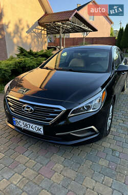 Седан Hyundai Sonata 2015 в Трускавце