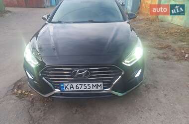 Седан Hyundai Sonata 2018 в Киеве