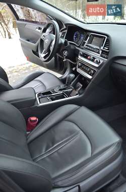 Седан Hyundai Sonata 2018 в 