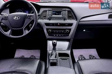 Седан Hyundai Sonata 2015 в Кременчуці