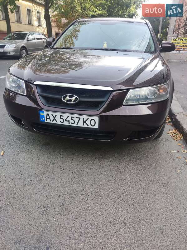 Седан Hyundai Sonata 2005 в 