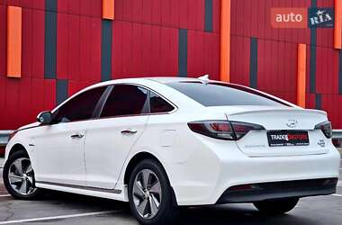 Седан Hyundai Sonata 2015 в Киеве