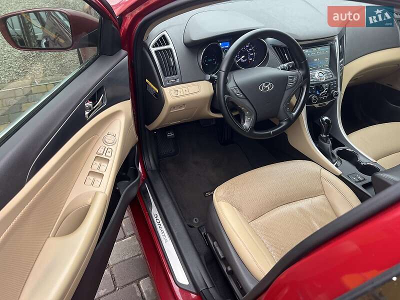 Седан Hyundai Sonata 2013 в Одесі