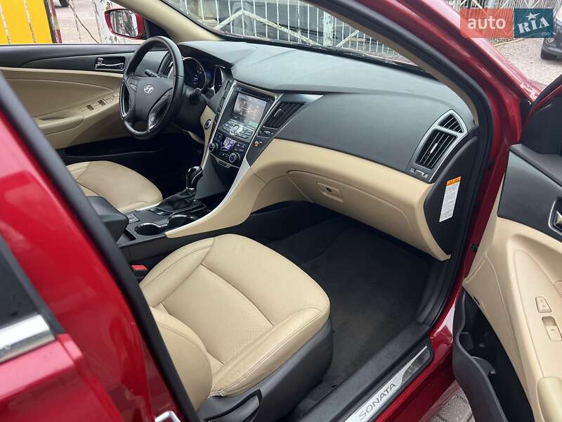 Седан Hyundai Sonata 2013 в Одесі