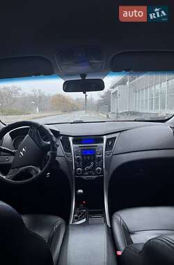 Седан Hyundai Sonata 2011 в 