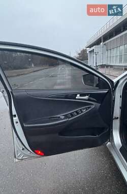Седан Hyundai Sonata 2011 в 
