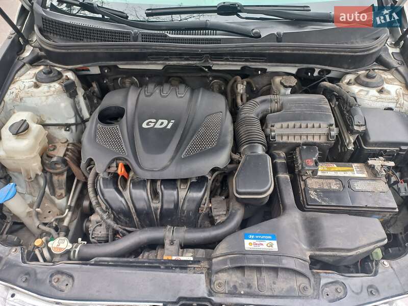 Седан Hyundai Sonata 2013 в Киеве