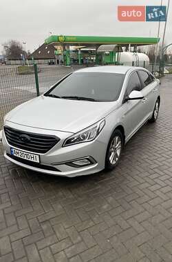 Седан Hyundai Sonata 2014 в Житомирі