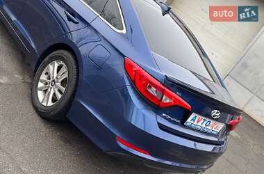 Седан Hyundai Sonata 2016 в Кривому Розі