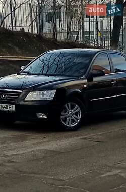 Седан Hyundai Sonata 2009 в Киеве