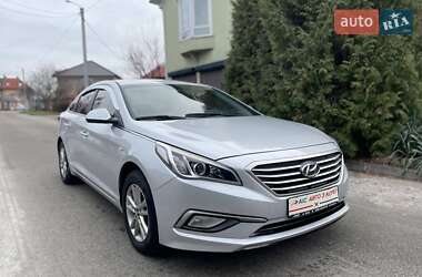 Седан Hyundai Sonata 2016 в Киеве