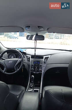 Седан Hyundai Sonata 2014 в Вышгороде