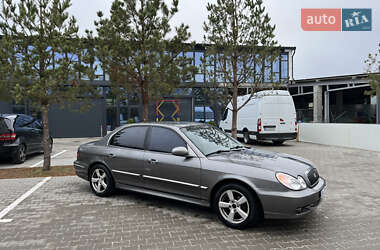 Седан Hyundai Sonata 2004 в 