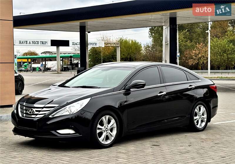 Седан Hyundai Sonata 2011 в Днепре