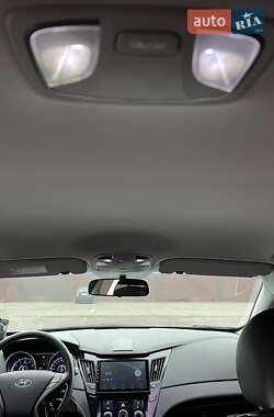 Седан Hyundai Sonata 2014 в 