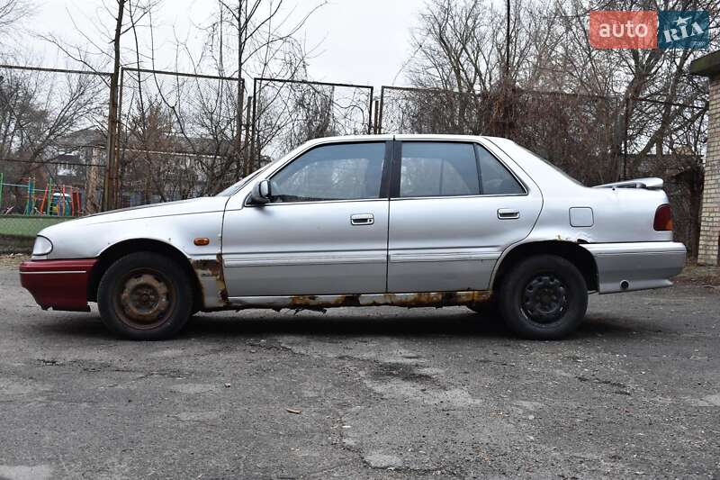 Седан Hyundai Sonata 1991 в Киеве