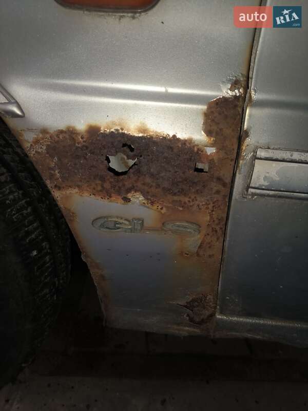 Седан Hyundai Sonata 1991 в Киеве