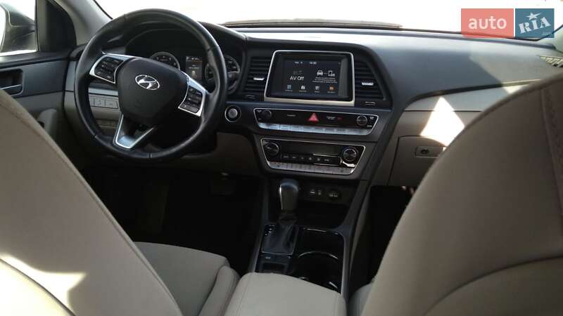 Седан Hyundai Sonata 2019 в Тернополі
