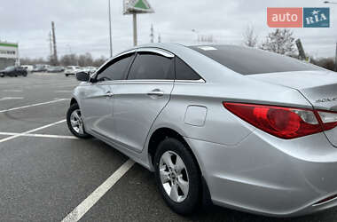 Седан Hyundai Sonata 2014 в 