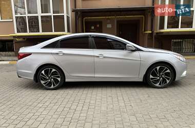 Седан Hyundai Sonata 2014 в Ірпені