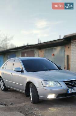 Седан Hyundai Sonata 2008 в Кропивницком