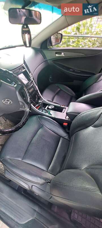 Седан Hyundai Sonata 2009 в Вышгороде