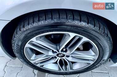 Седан Hyundai Sonata 2014 в Одессе