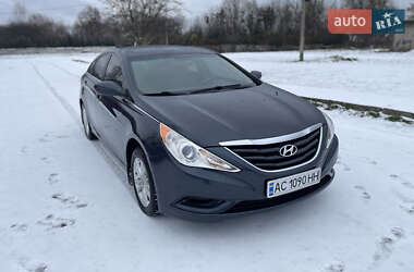 Седан Hyundai Sonata 2011 в Остроге