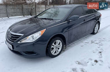 Седан Hyundai Sonata 2011 в Остроге