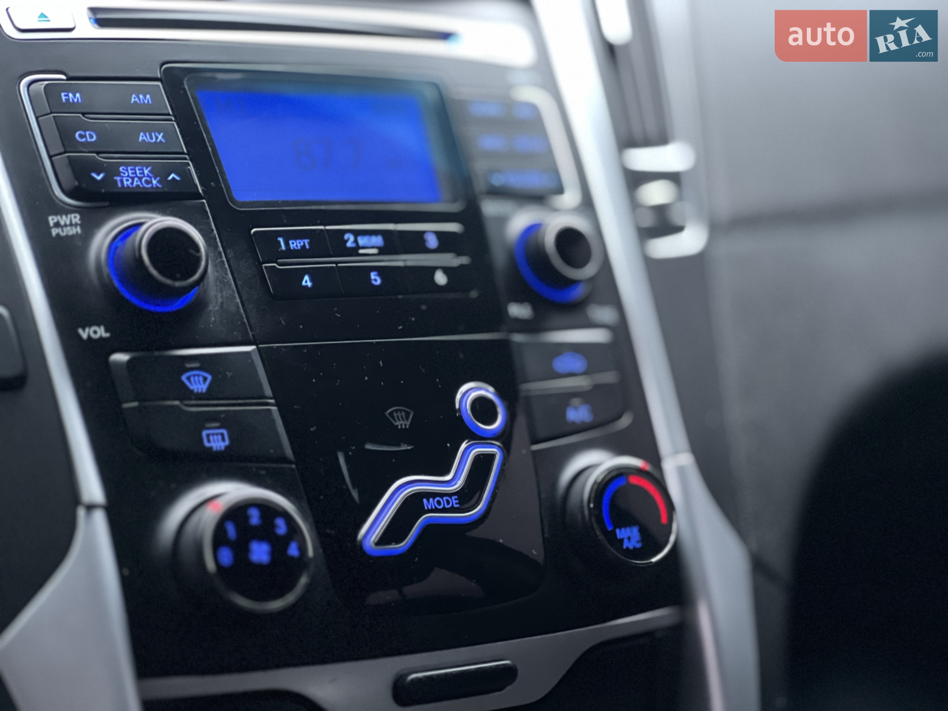 2010 Hyundai Sonata - мініатюра 70