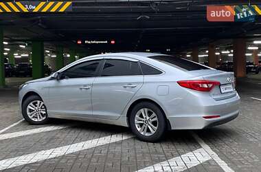 Седан Hyundai Sonata 2015 в Киеве