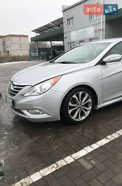 Седан Hyundai Sonata 2014 в Могилів-Подільському