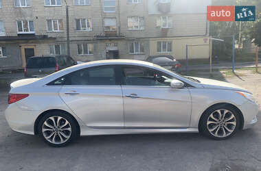 Седан Hyundai Sonata 2014 в Могилів-Подільському