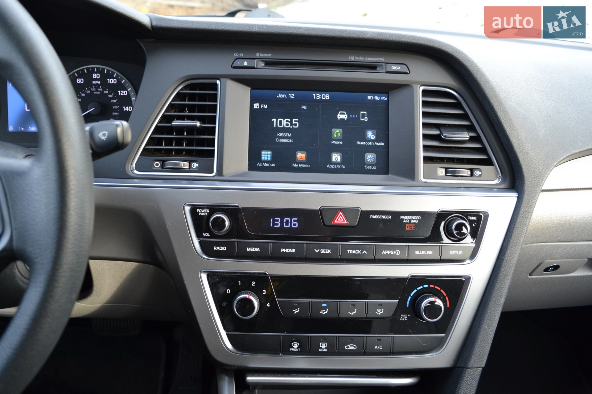 2016 Hyundai Sonata - мініатюра 32