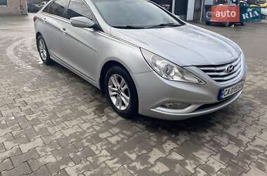 Седан Hyundai Sonata 2010 в Умані