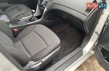 Седан Hyundai Sonata 2010 в Умані