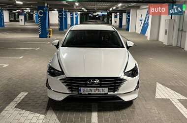 Седан Hyundai Sonata 2019 в Киеве