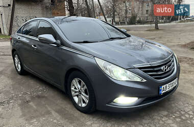 Седан Hyundai Sonata 2010 в Гайсину