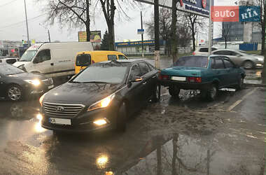 Седан Hyundai Sonata 2014 в 