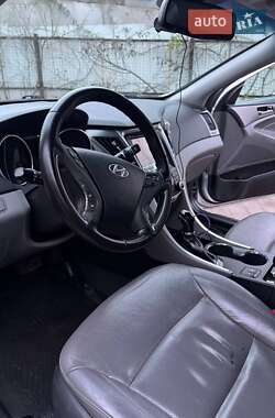 Седан Hyundai Sonata 2013 в 