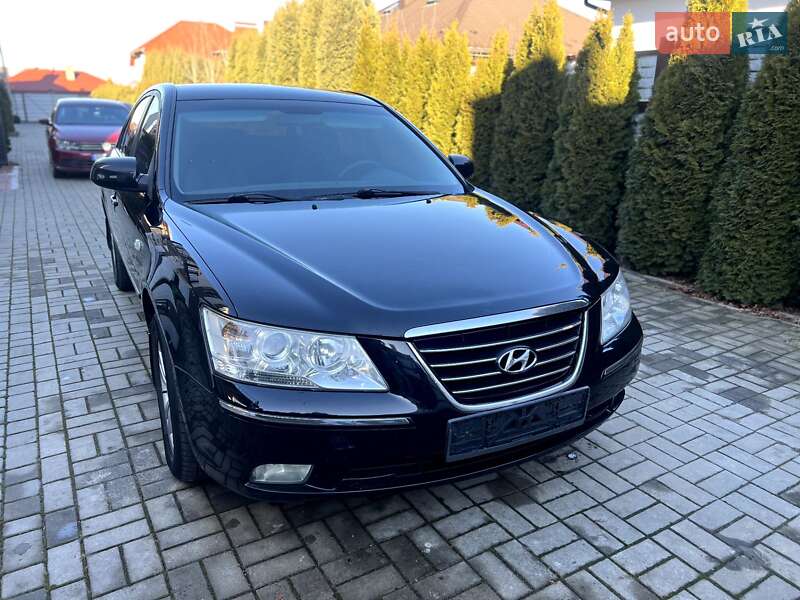 Седан Hyundai Sonata 2008 в Луцке