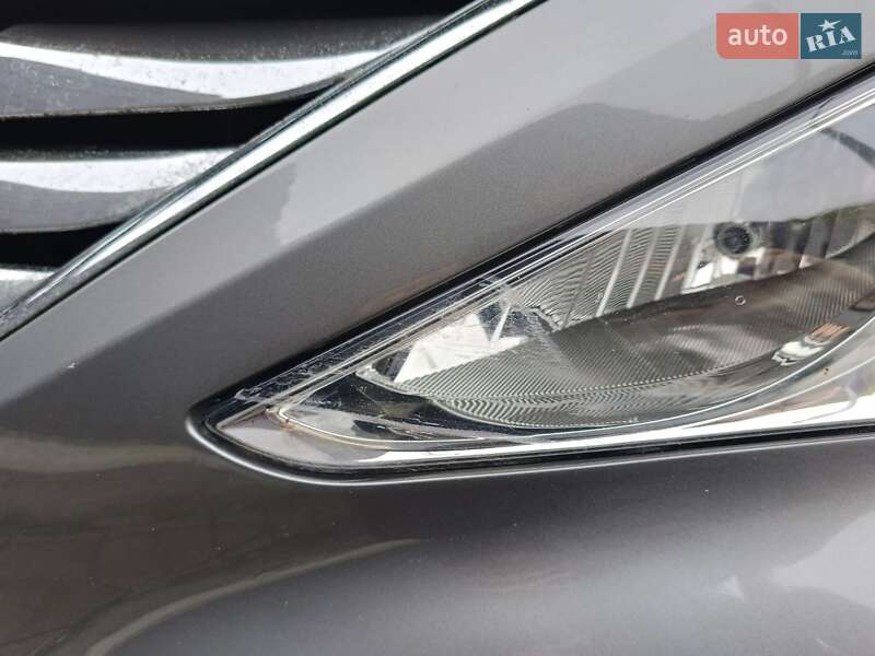 Седан Hyundai Sonata 2014 в Днепре