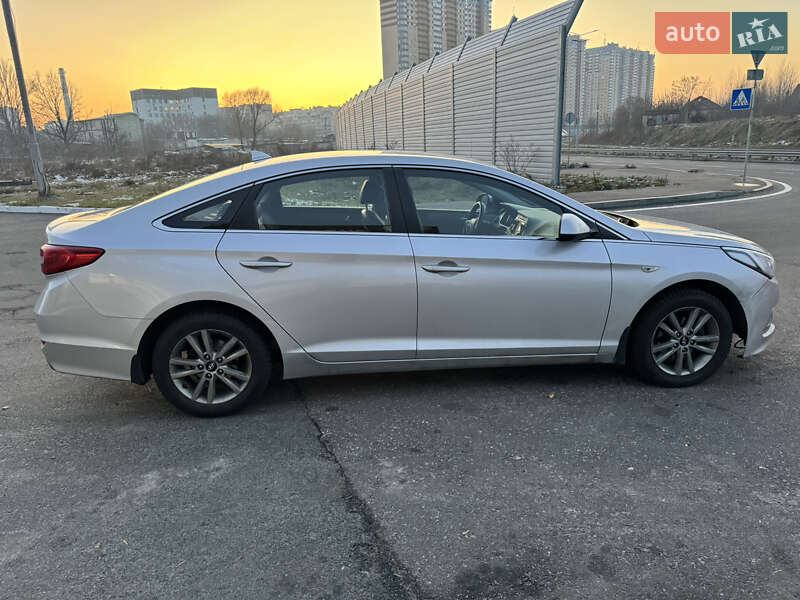 Седан Hyundai Sonata 2014 в Киеве
