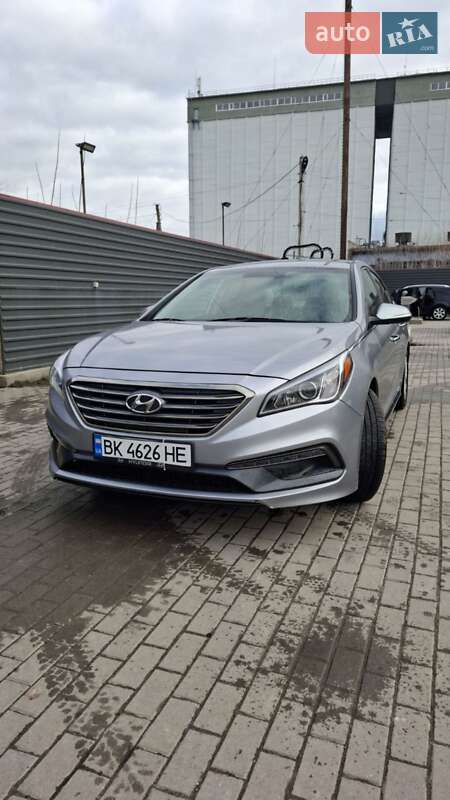 Седан Hyundai Sonata 2014 в Радивилове